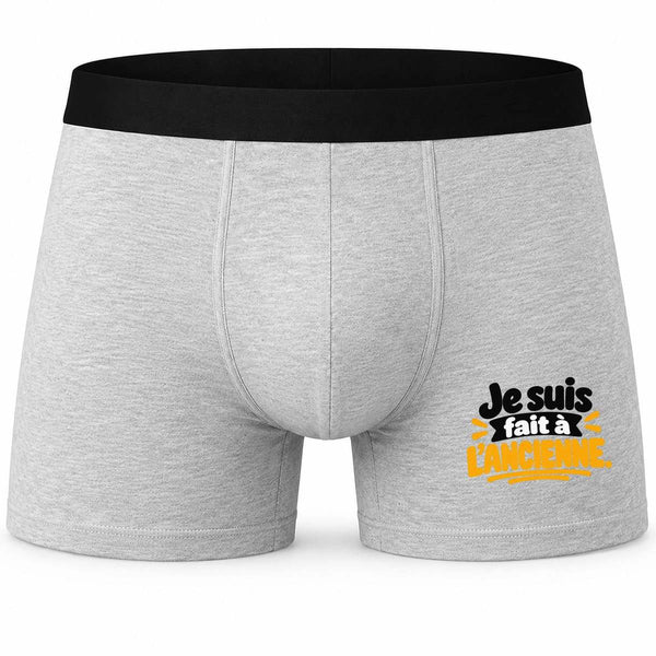 Boxer Homme Je suis Fait à l'ancienne. Expressions Françaises | Caleçon Coton Gris Motif Devant Coutures Plates S à 5XL | Idée Cadeau Senior Fête des Pères Noël