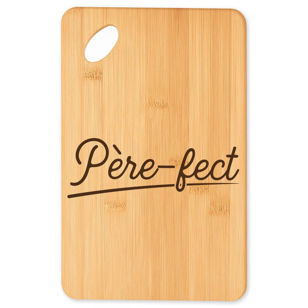 Père-fect Planche à Découper | Plateau Apéro Bambou Gravé 30 × 20 cm | Cuisine Barbecue Apéritif | Idée Cadeau Papa Crémaillère Noël