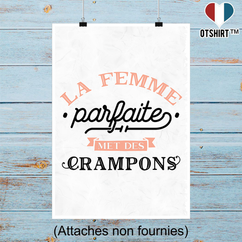 Affiche la femme parfaite met des crampons