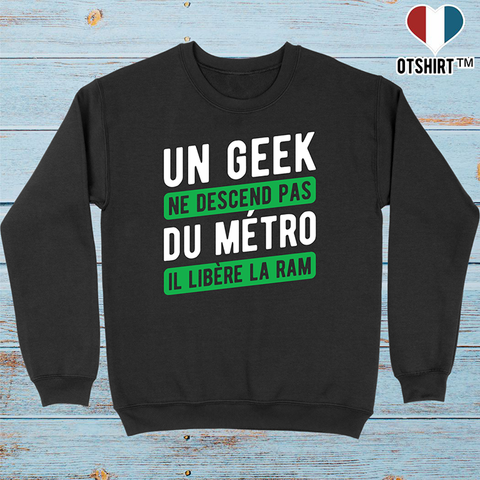 Pull homme un geek libère la ram