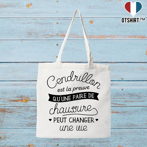 Tote bag coton recyclé une paire de chaussure