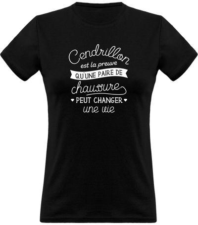 T shirt femme une paire de chaussure