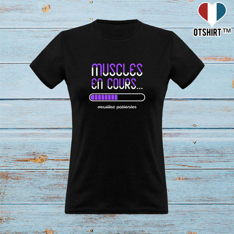 T shirt femme muscles en cours