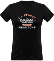 T shirt femme la femme parfaite met des crampons