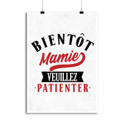 Affiche bientôt mamie