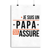 Affiche un papa qui assure