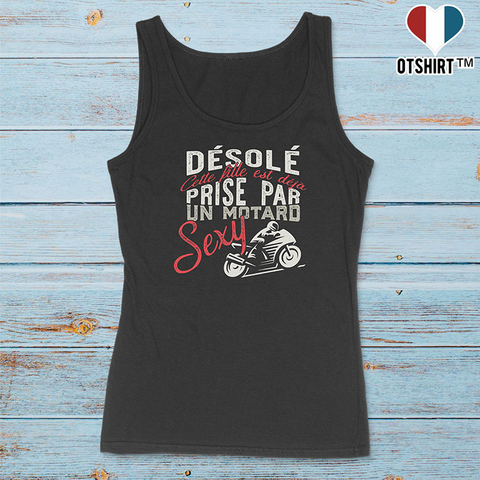Débardeur femme prise par un motard sexy