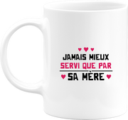 Mug par sa mère